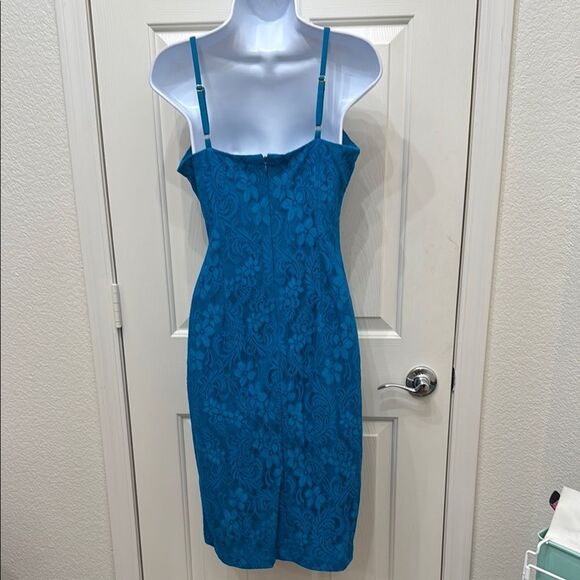 Guess Teal Blue Ruched Cocktail Dress Sz 2 Silky Floral Lace Adjustable Straps - Picture 7 of 10